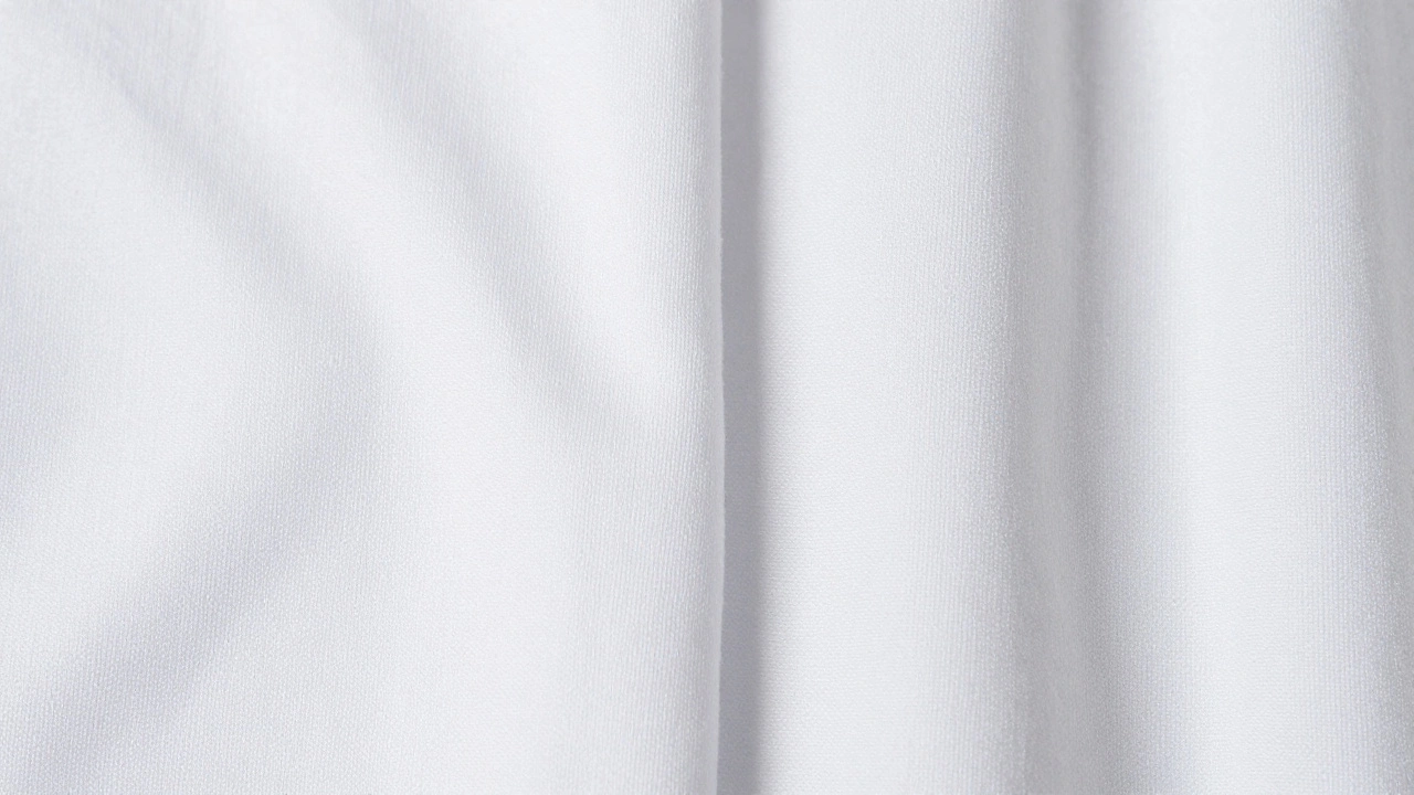 Что лучше: перкаль или поплин? Полное сравнение тканей для одежды